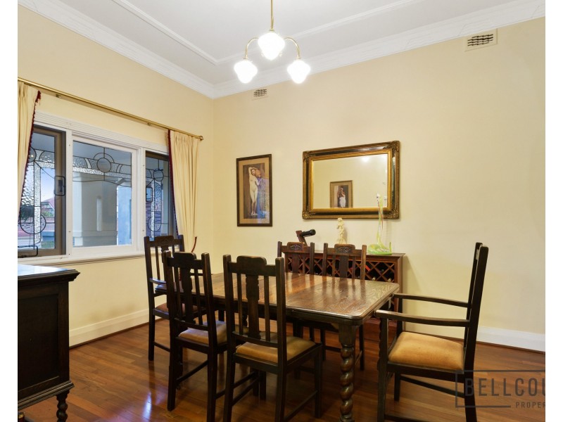 212 Douglas Avenue, Kensington WA 6151