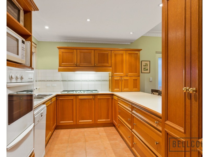 212 Douglas Avenue, Kensington WA 6151