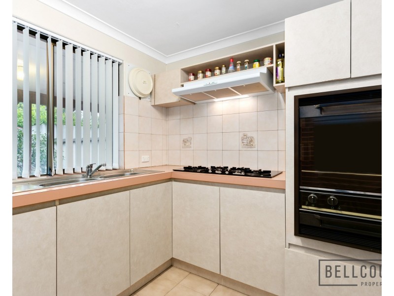 2/15 Coolidge Street, Como WA 6152