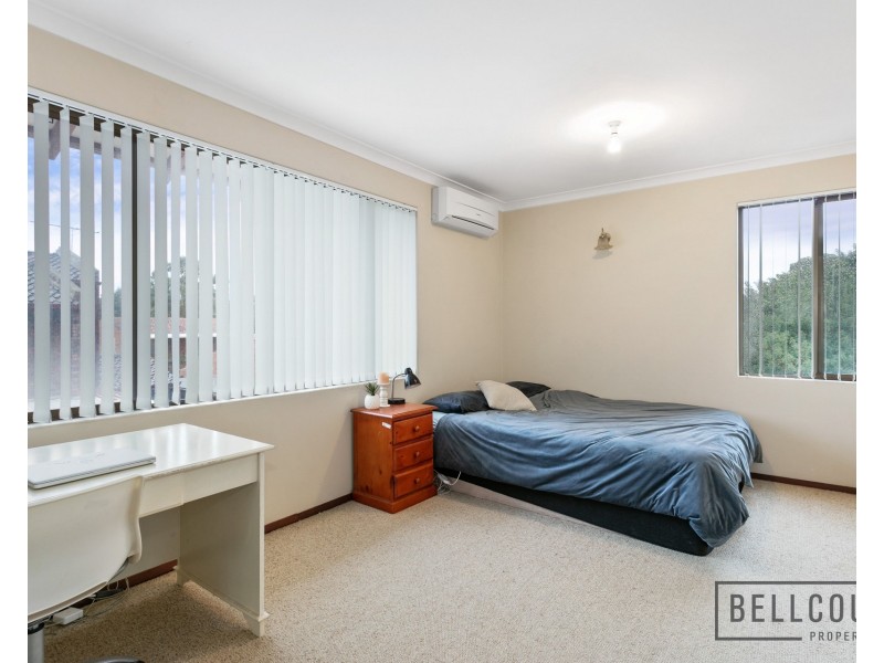 2/15 Coolidge Street, Como WA 6152