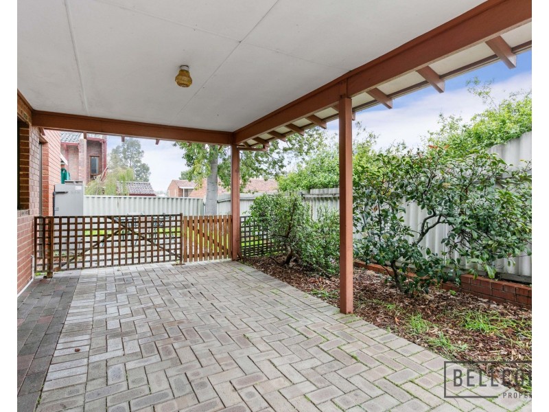 2/15 Coolidge Street, Como WA 6152