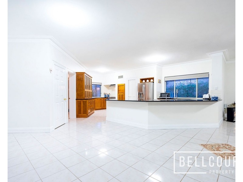 12 Artane Court, Waterford WA 6152