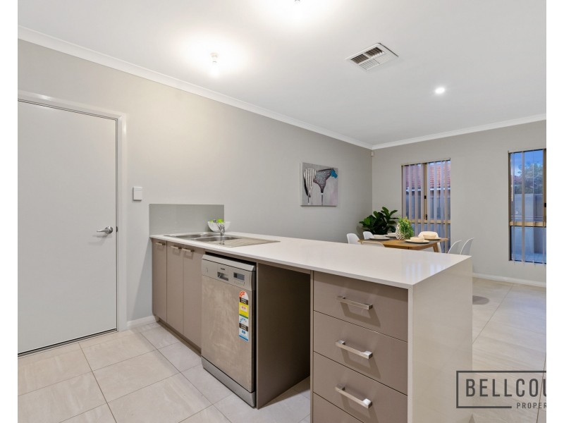 9 Walter Road, Inglewood WA 6052