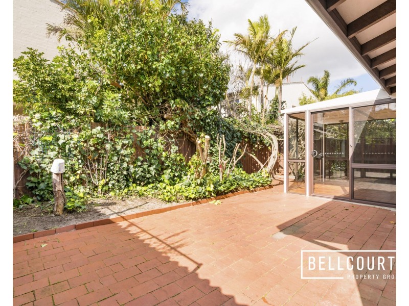 3/9 South Terrace, Como WA 6152