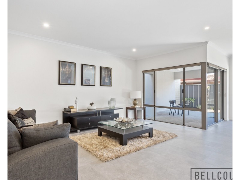 55 Golf View Street, Yokine WA 6060