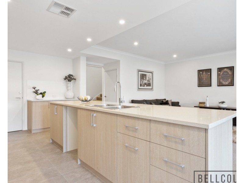 55 Golf View Street, Yokine WA 6060