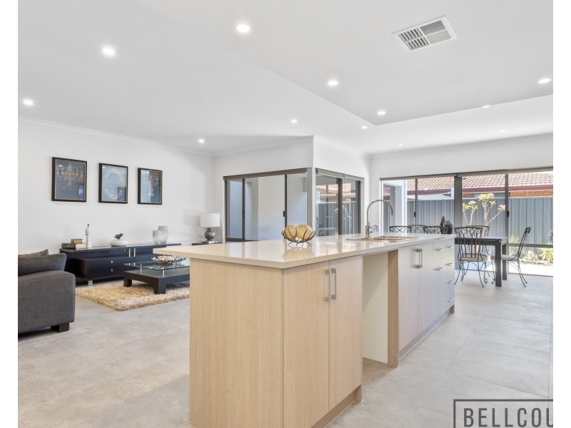 55 Golf View Street, Yokine WA 6060