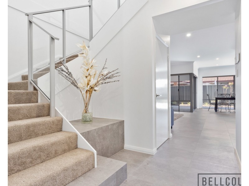 55 Golf View Street, Yokine WA 6060
