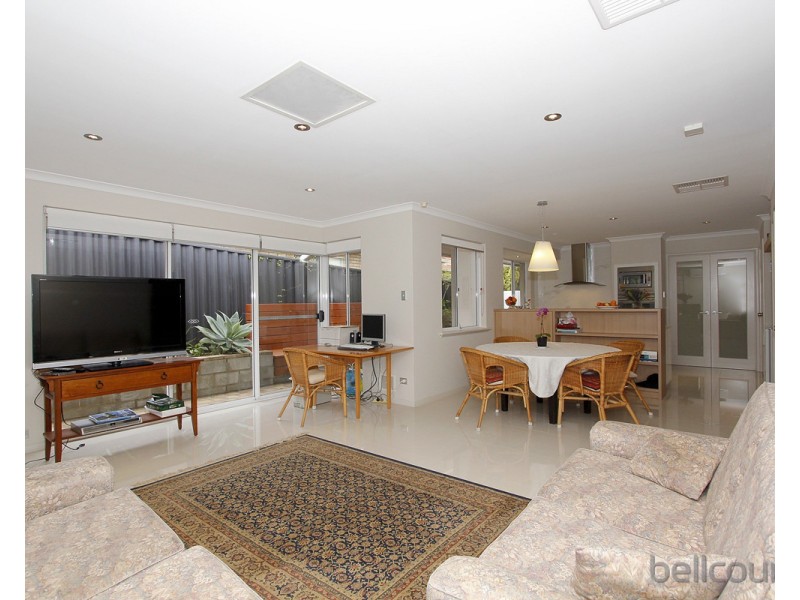 48 Blamey Place, Como WA 6152