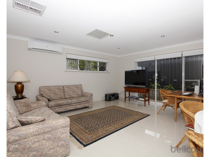 48 Blamey Place, Como WA 6152