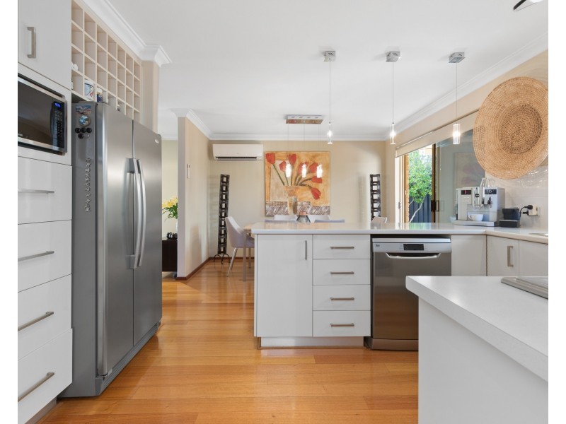 6/45 Cale Street, Como WA 6152