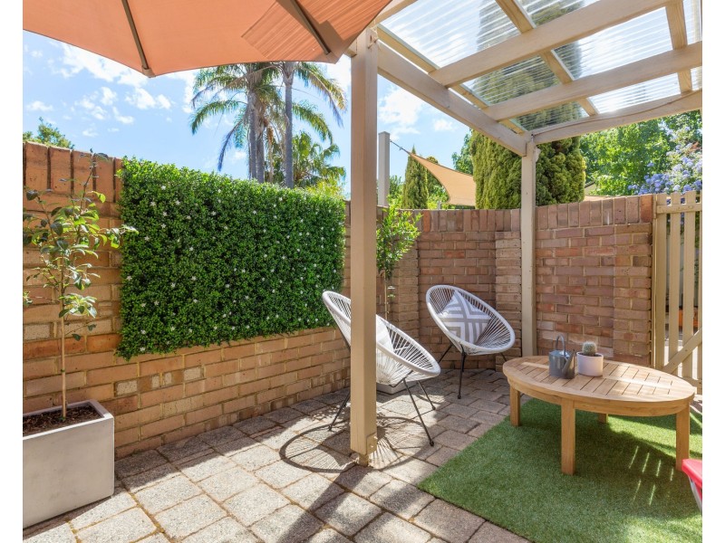 6/45 Cale Street, Como WA 6152