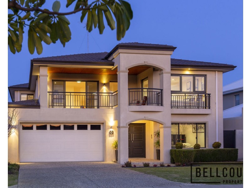 17 Stitfold Promenade, Salter Point WA 6152