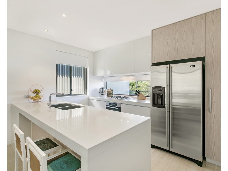 23/23 Ocean Drive, North Coogee WA 6163