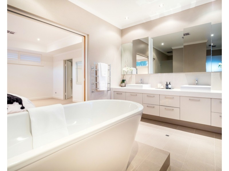 94a The Promenade, Mount Pleasant WA 6153