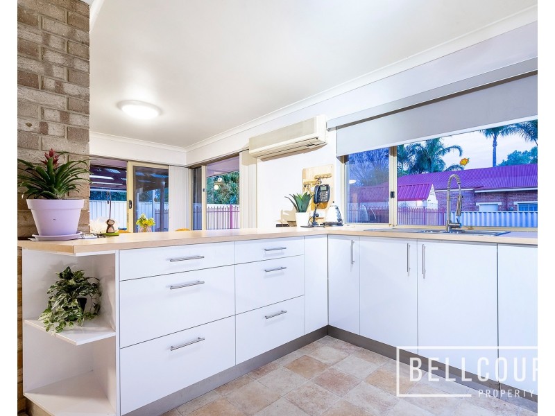 7 Limerick Place, Waterford WA 6152