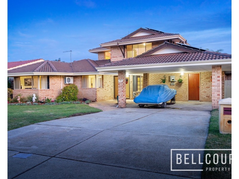 7 Limerick Place, Waterford WA 6152