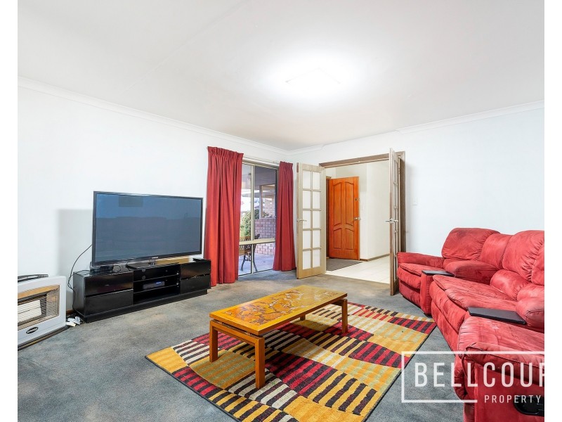 7 Limerick Place, Waterford WA 6152