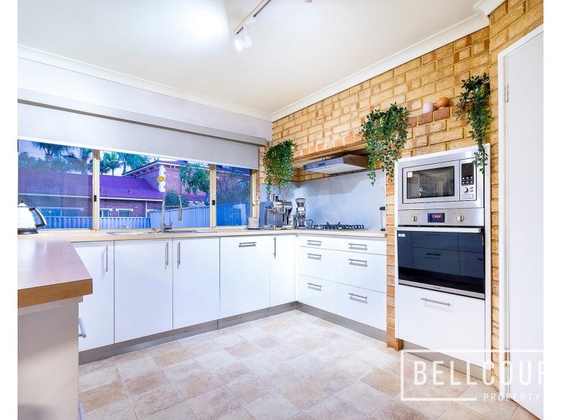 7 Limerick Place, Waterford WA 6152