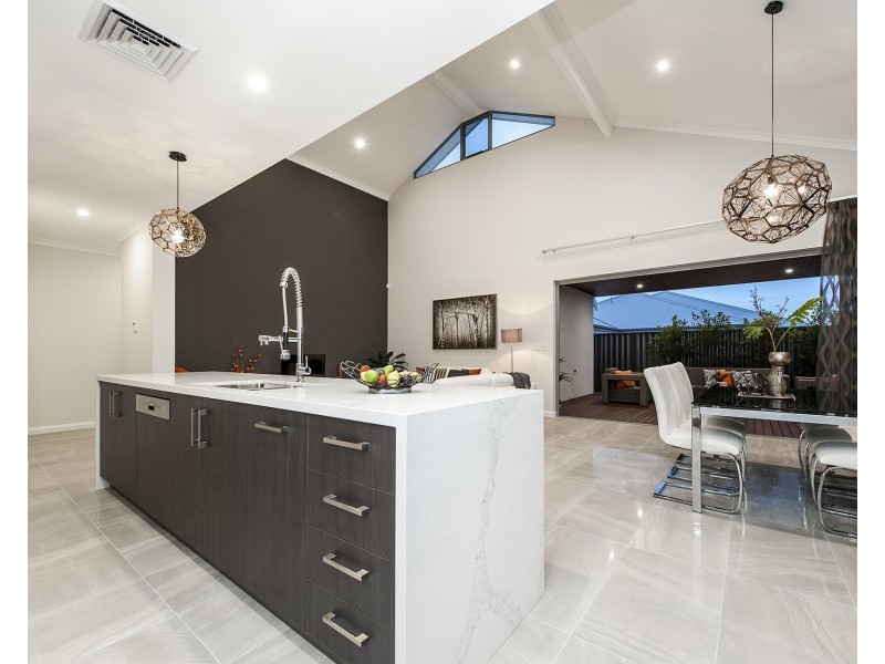 7 Maruyama Way, Landsdale WA 6065