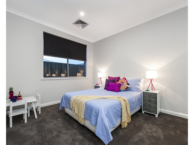 7 Maruyama Way, Landsdale WA 6065