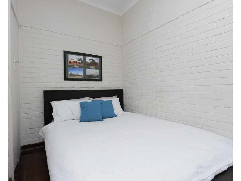 24/15 Eric Street, Cottesloe WA 6011