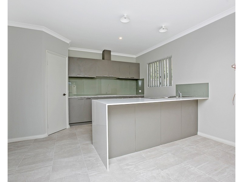 9b Walter Road, Inglewood WA 6052