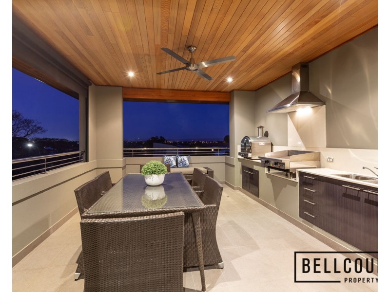 31 Pepler Avenue, Salter Point WA 6152