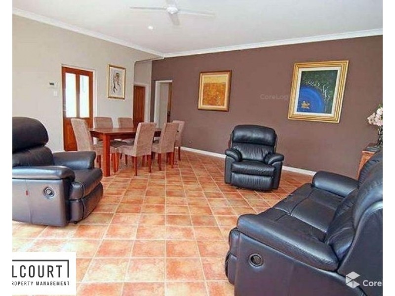 117 Lockhart Street, Como WA 6152