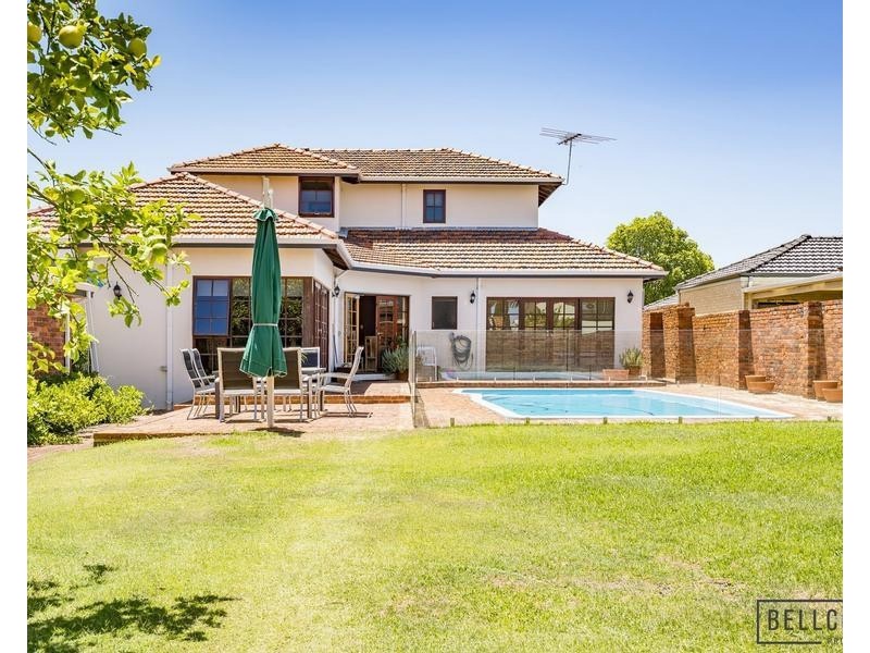 119 Lockhart Street, Como WA 6152