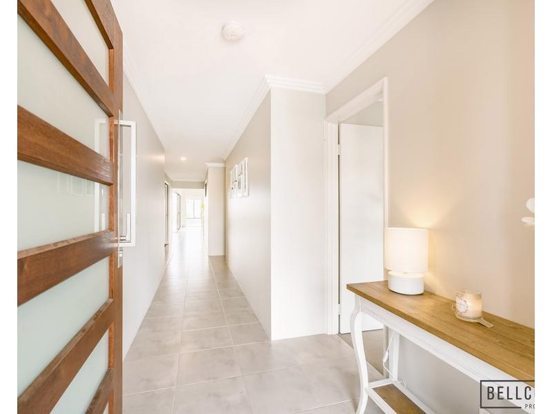 14 Watershed Way, Pearsall WA 6065