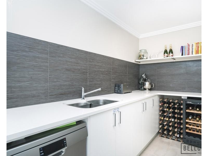 14 Watershed Way, Pearsall WA 6065