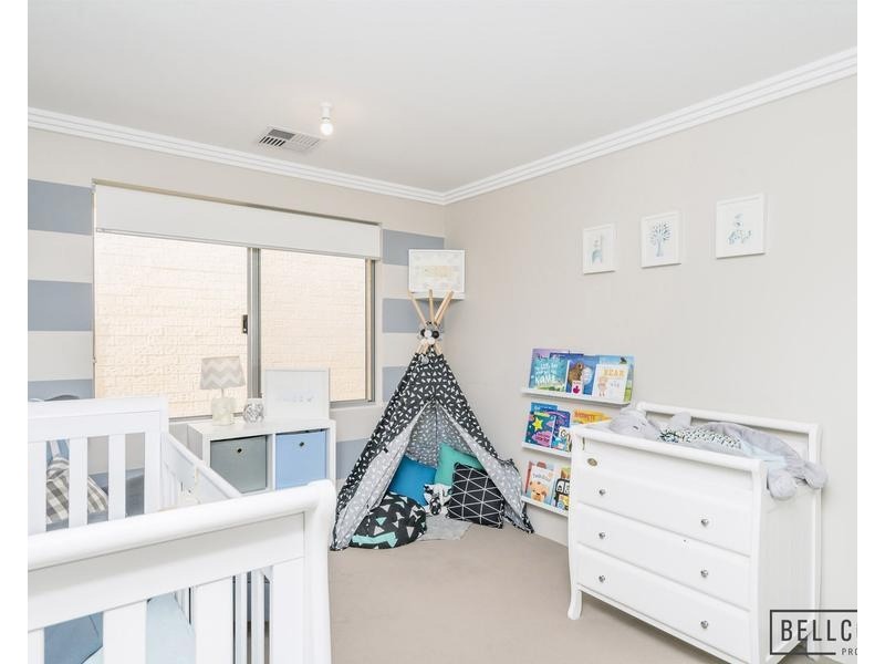 14 Watershed Way, Pearsall WA 6065