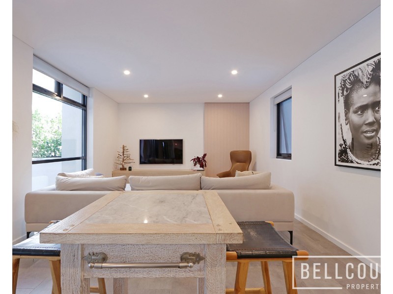 2/152A Mill Point Road, South Perth WA 6151