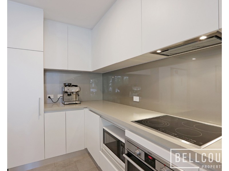 2/152A Mill Point Road, South Perth WA 6151