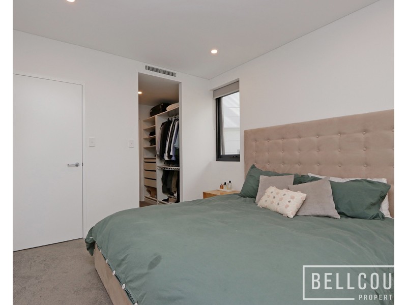 2/152A Mill Point Road, South Perth WA 6151