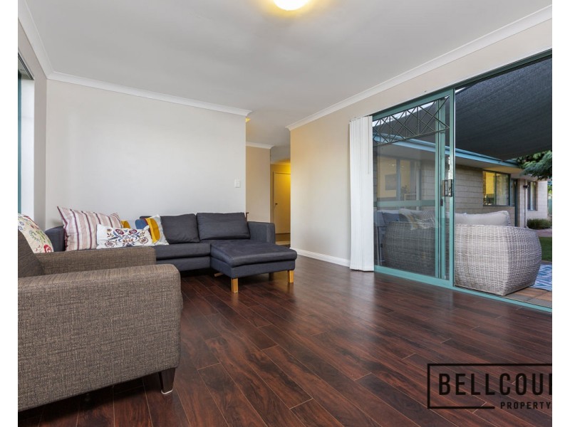 11 Mullingar Close, Waterford WA 6152