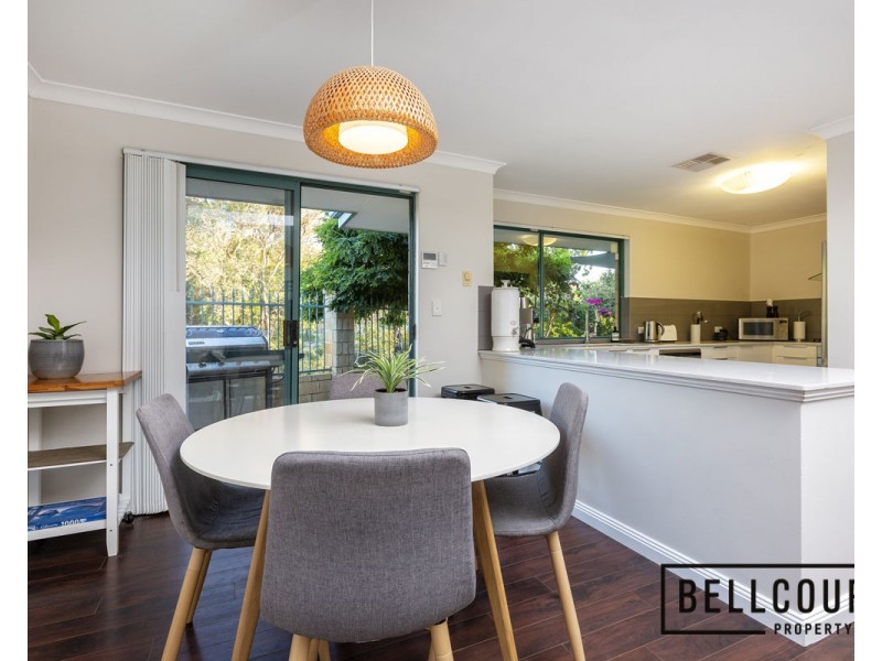 11 Mullingar Close, Waterford WA 6152