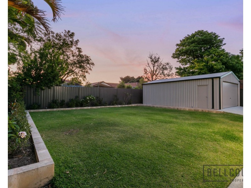 14 Kingsall Road, Attadale WA 6156