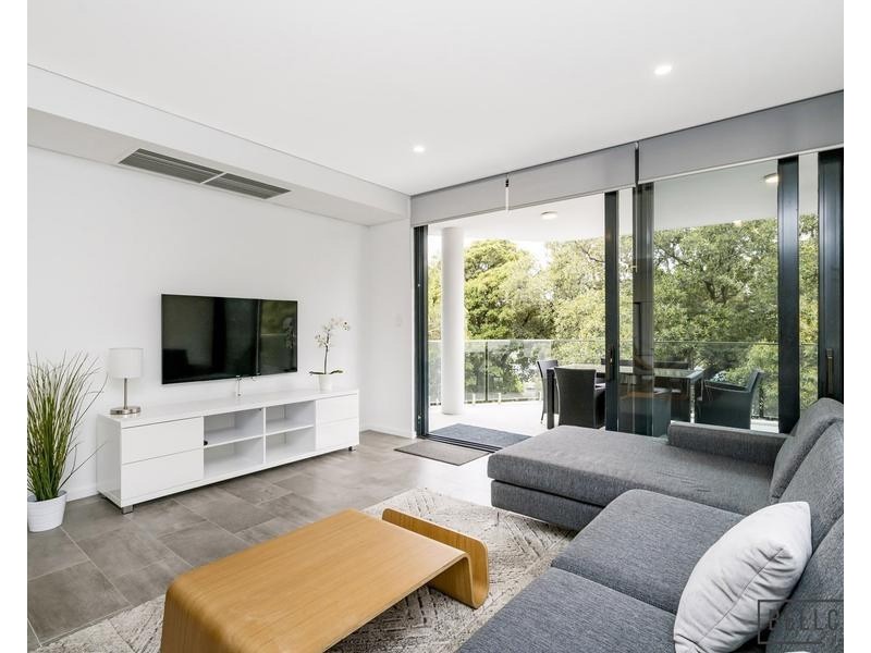 9/152A Mill Point Road, South Perth WA 6151
