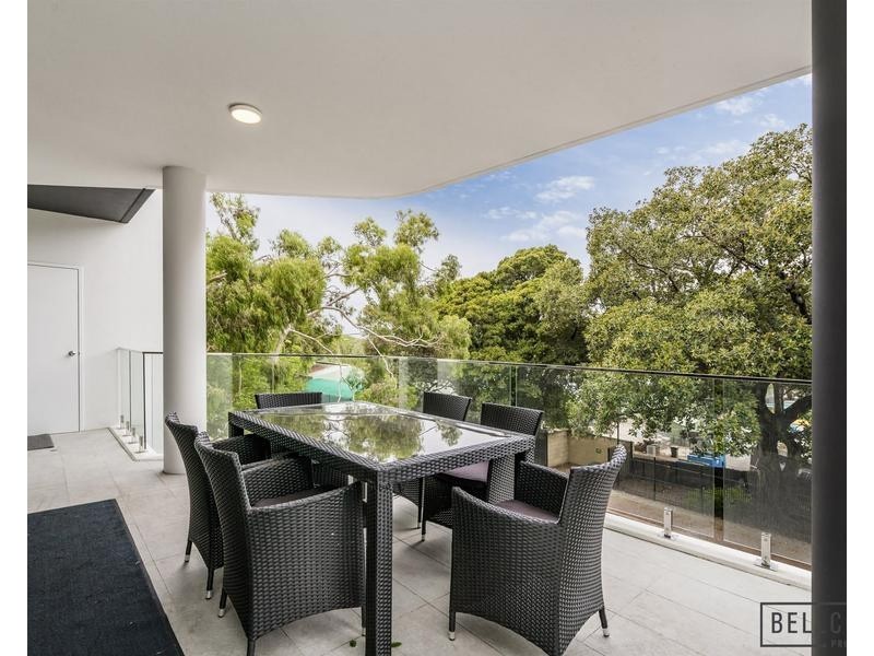 9/152A Mill Point Road, South Perth WA 6151