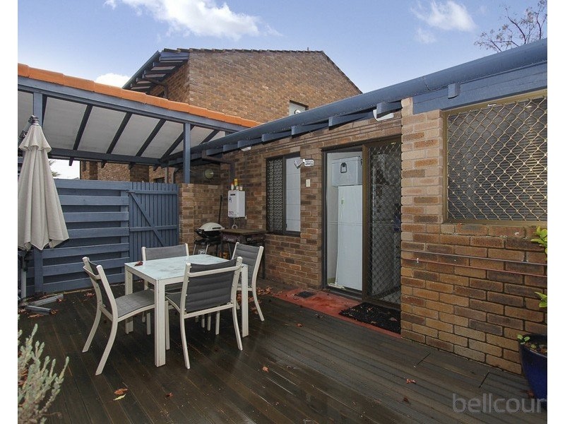 2/63 Crawford Road, Maylands WA 6051