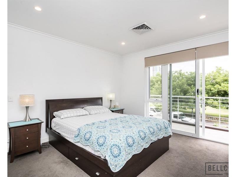 3 Charnley Gardens, Burswood WA 6100