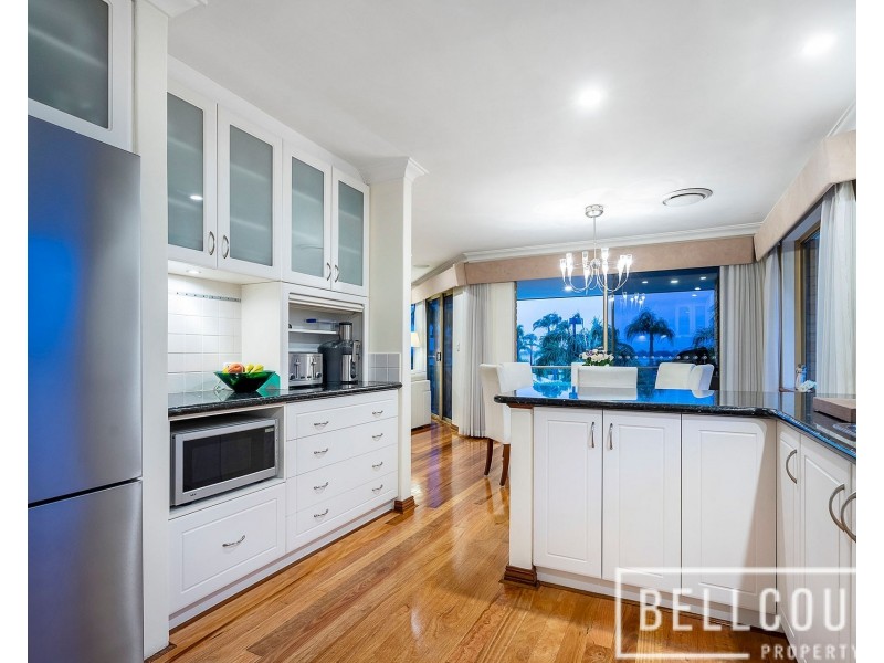 166 River Way, Salter Point WA 6152