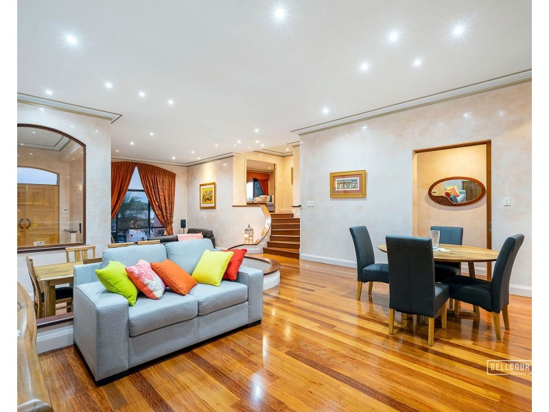 13 Salter Point Parade, Salter Point WA 6152