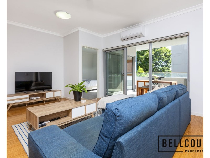 4/2 Rowe Avenue, Rivervale WA 6103