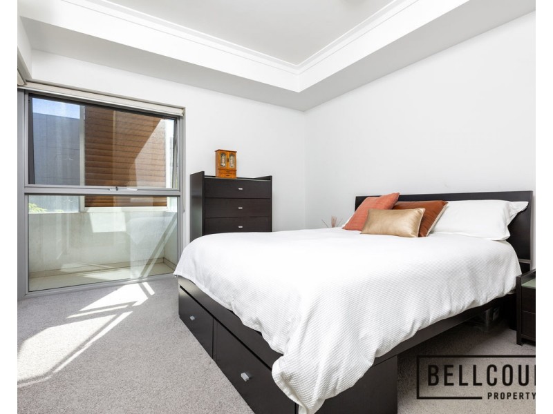 4/2 Rowe Avenue, Rivervale WA 6103