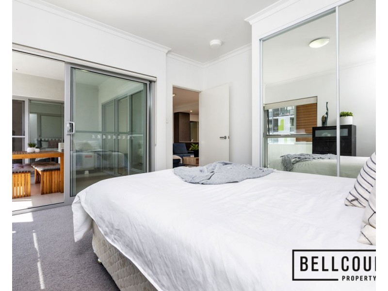 4/2 Rowe Avenue, Rivervale WA 6103