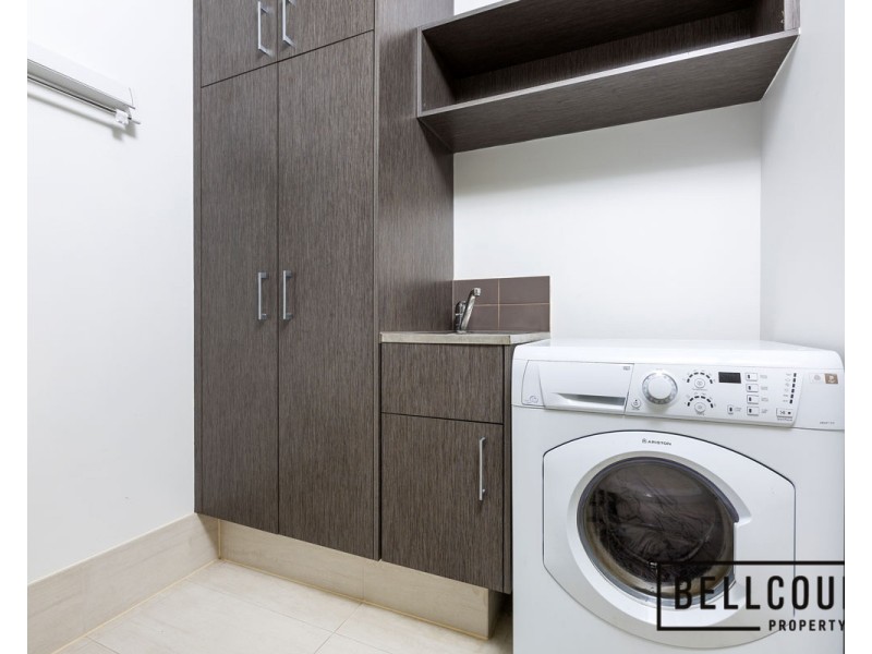 4/2 Rowe Avenue, Rivervale WA 6103