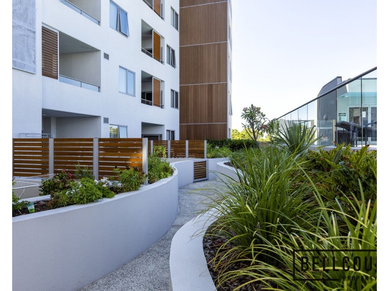 4/2 Rowe Avenue, Rivervale WA 6103